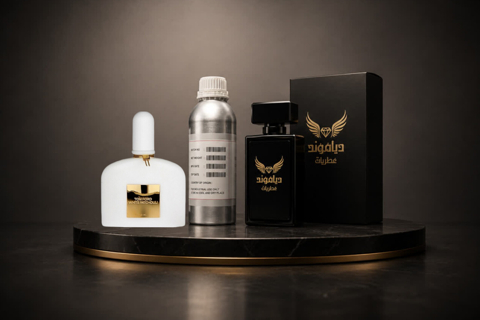 اسانس عطر وایت پیچولی