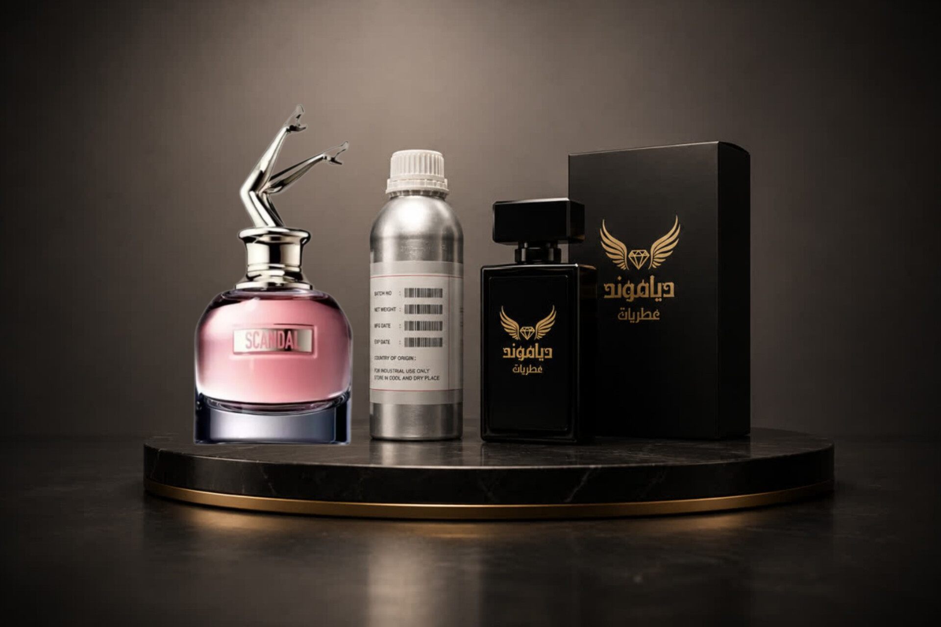 اسانس عطر اسکندل
